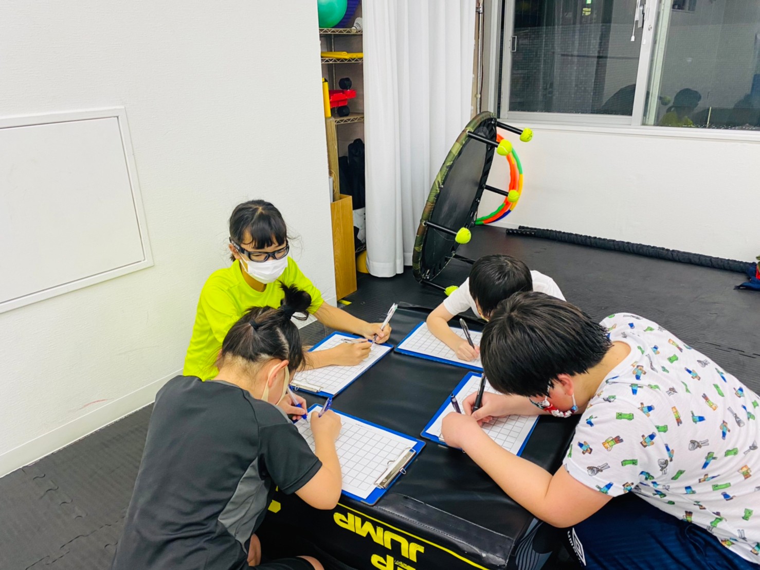 f90f0ad8-7475-46a6-9249-9290662bb8e5